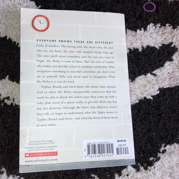 Chapter Book - Picture 2 of 3